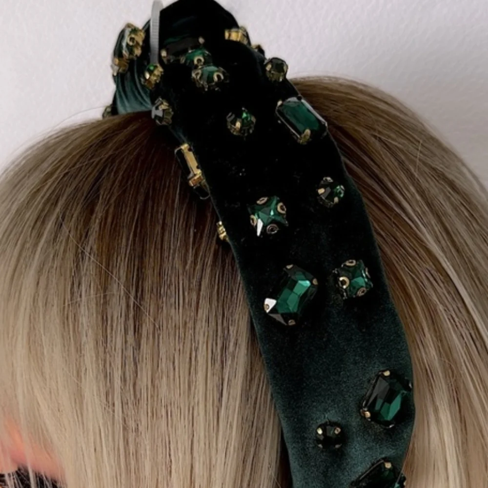 Piper K Emerald Green Jeweled Headband VELVET BRAND NEW RT Le